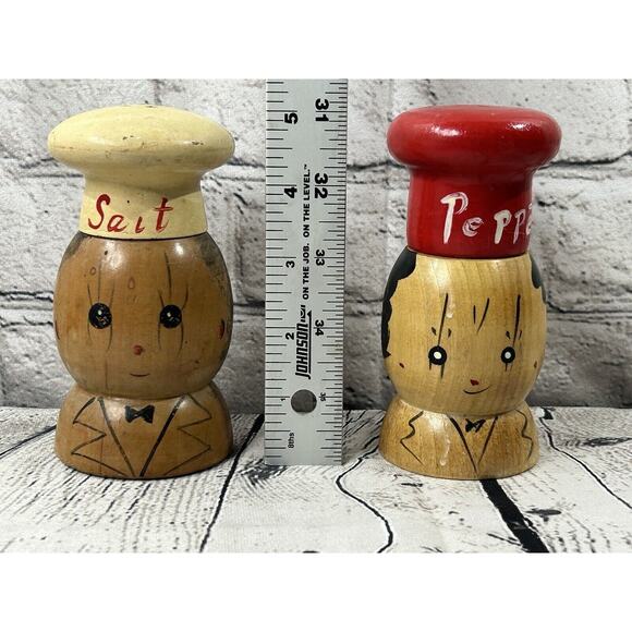 VTG Wooden Chef's Peppe’ & Salt Salt & Pepper Shakers Lookout Mountain - Picture 7 of 8